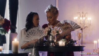 Keely, Chu, and Maxwell Get Down - страстные шлюхи в HD BIGWHORE.COM