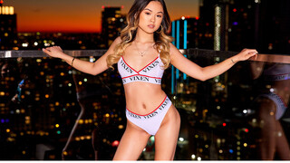 Lulu Chu Reverse Cowgirl Ride - Piercing, Beautiful, Cumshot - новинки порно на BIGWHORE.COM