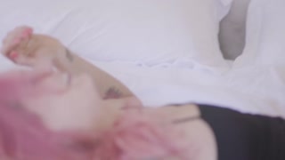 Siri's Big Ass Bounces on Derrick's Face - страстные шлюхи в HD BIGWHORE.COM