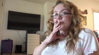 Nikole Nash Footjob & Fingering – Naughty Blonde POV - страстные шлюхи в HD BIGWHORE.COM