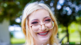 My Babysitter's Club Naughty Kid - страстные шлюхи в HD BIGWHORE.COM