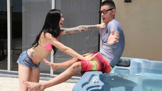Young and Wild: Marley's Blowjob Adventure - новинки порно на BIGWHORE.COM