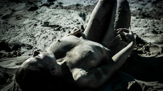Olivia Grace’s Tight Pussy Gets Filled in The Sand - Blonde Tattooed Babe - страстные шлюхи в HD BIGWHORE.COM